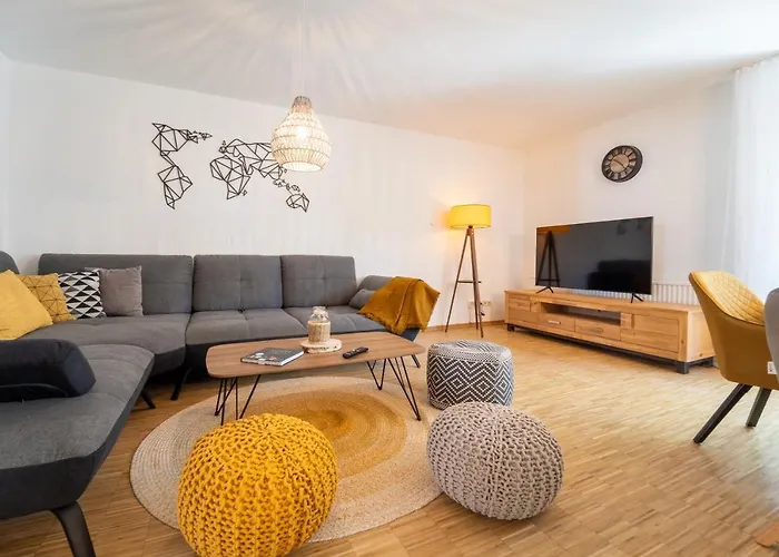 Dreamcation - Ehemaliges Pfarrhaus, 3D-Tour, 4 Sz, Terrasse, Bbq, Kueche, Garten, 140Qm
