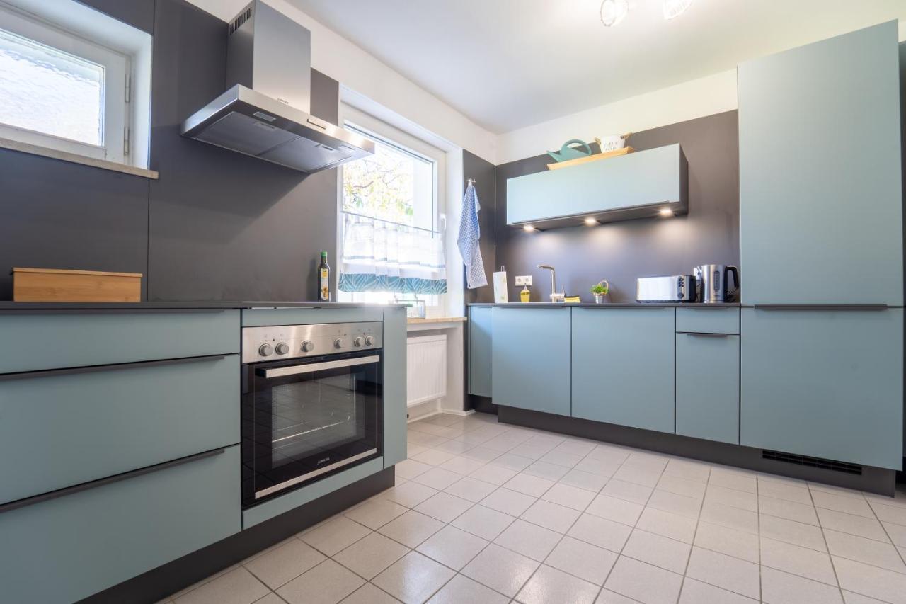 Dreamcation - Ehemaliges Pfarrhaus, 3d-tour, 4 Sz, Terrasse, Bbq, Kueche, Garten, 140qm *