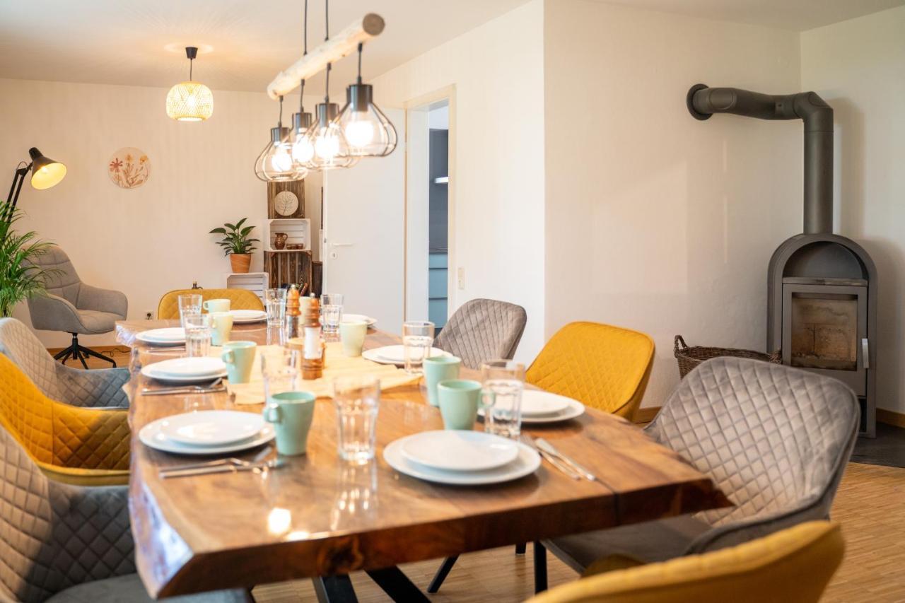 Dreamcation - Ehemaliges Pfarrhaus, 3d-tour, 4 Sz, Terrasse, Bbq, Kueche, Garten, 140qm Apartment *