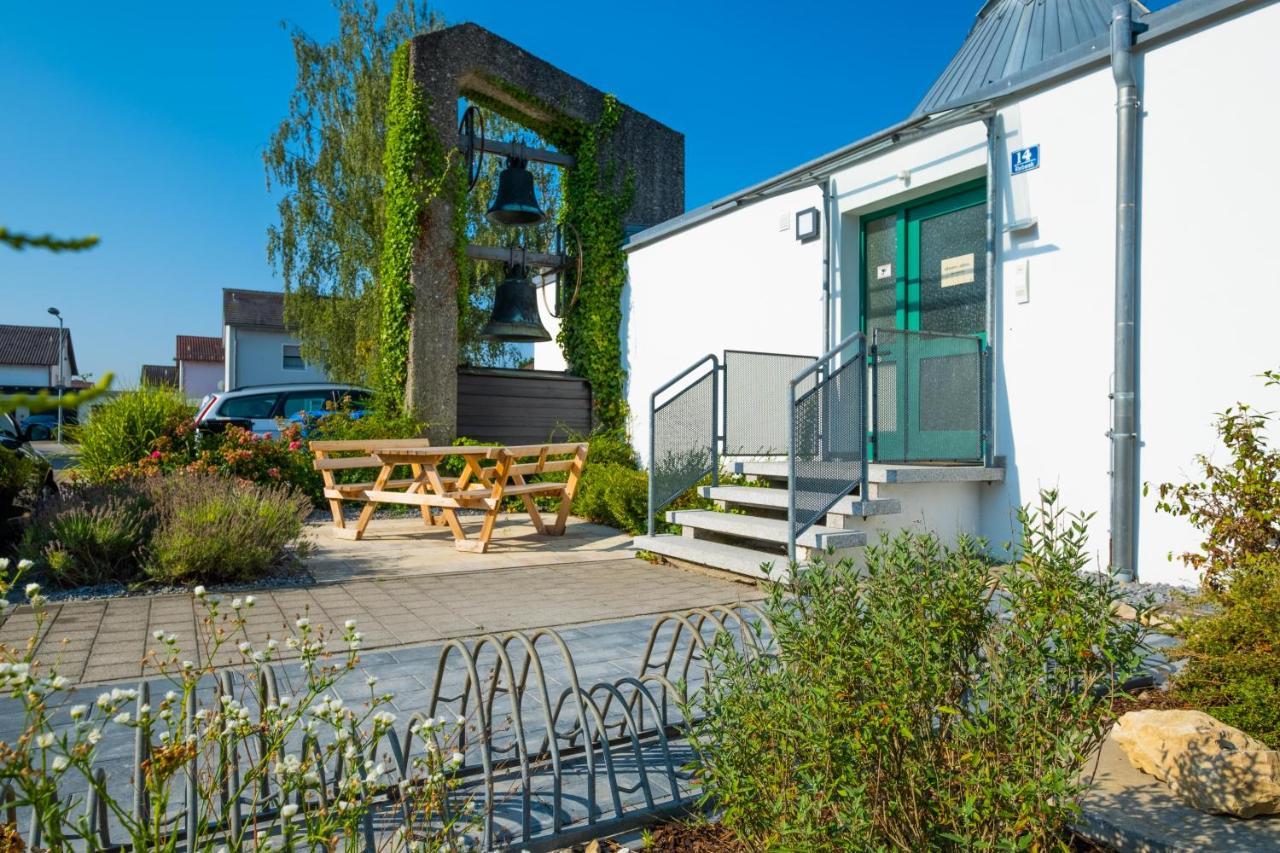 Lejlighed Dreamcation - Ehemaliges Pfarrhaus, 3d-tour, 4 Sz, Terrasse, Bbq, Kueche, Garten, 140qm Kelheim