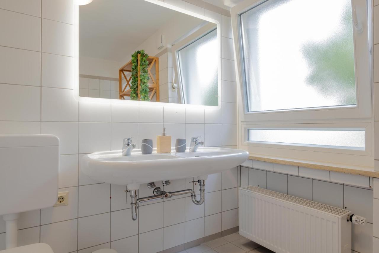 Dreamcation - Ehemaliges Pfarrhaus, 3d-tour, 4 Sz, Terrasse, Bbq, Kueche, Garten, 140qm Apartment *