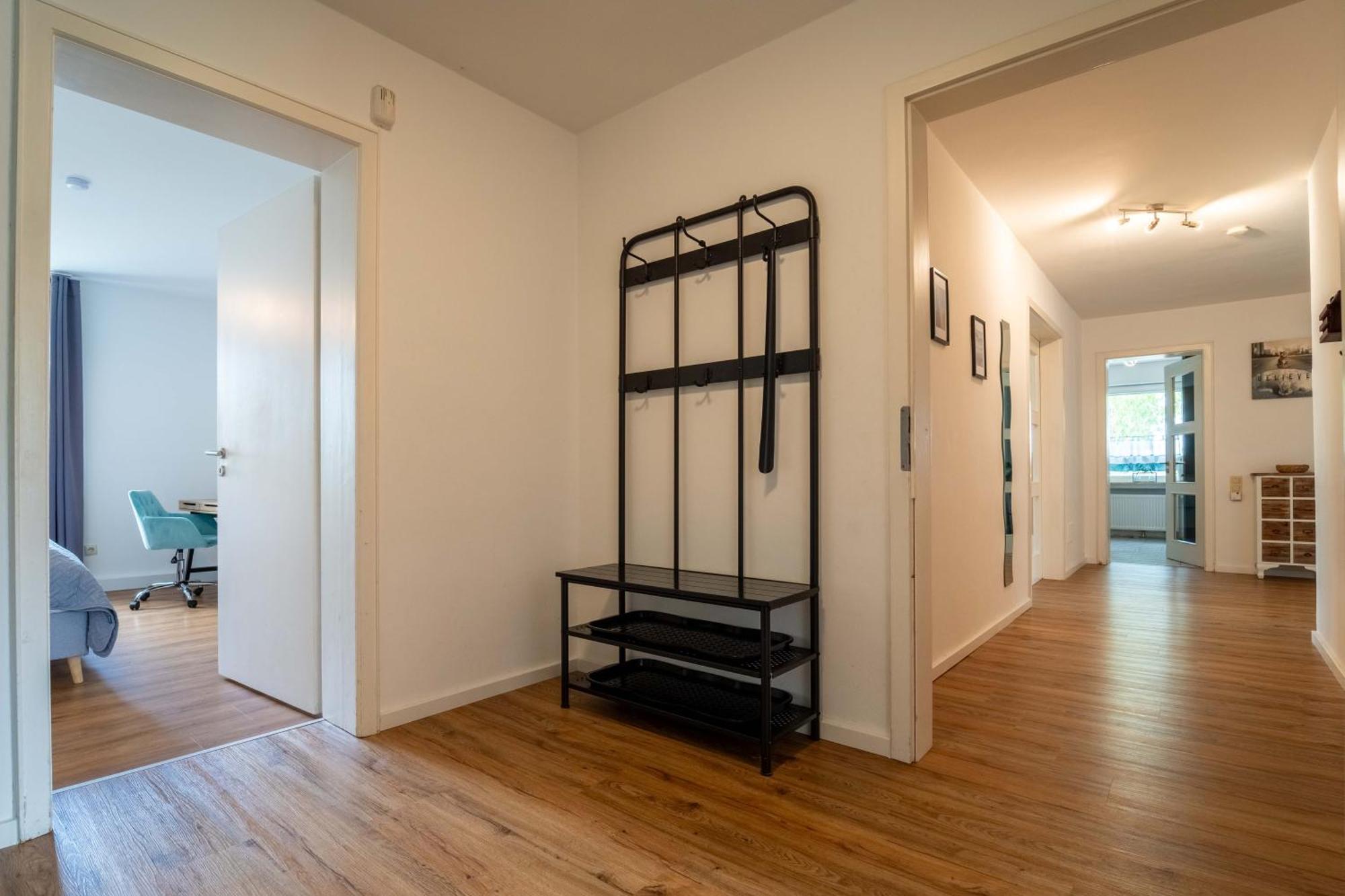 Apartment Dreamcation - Ehemaliges Pfarrhaus, 3d-tour, 4 Sz, Terrasse, Bbq, Kueche, Garten, 140qm Kelheim