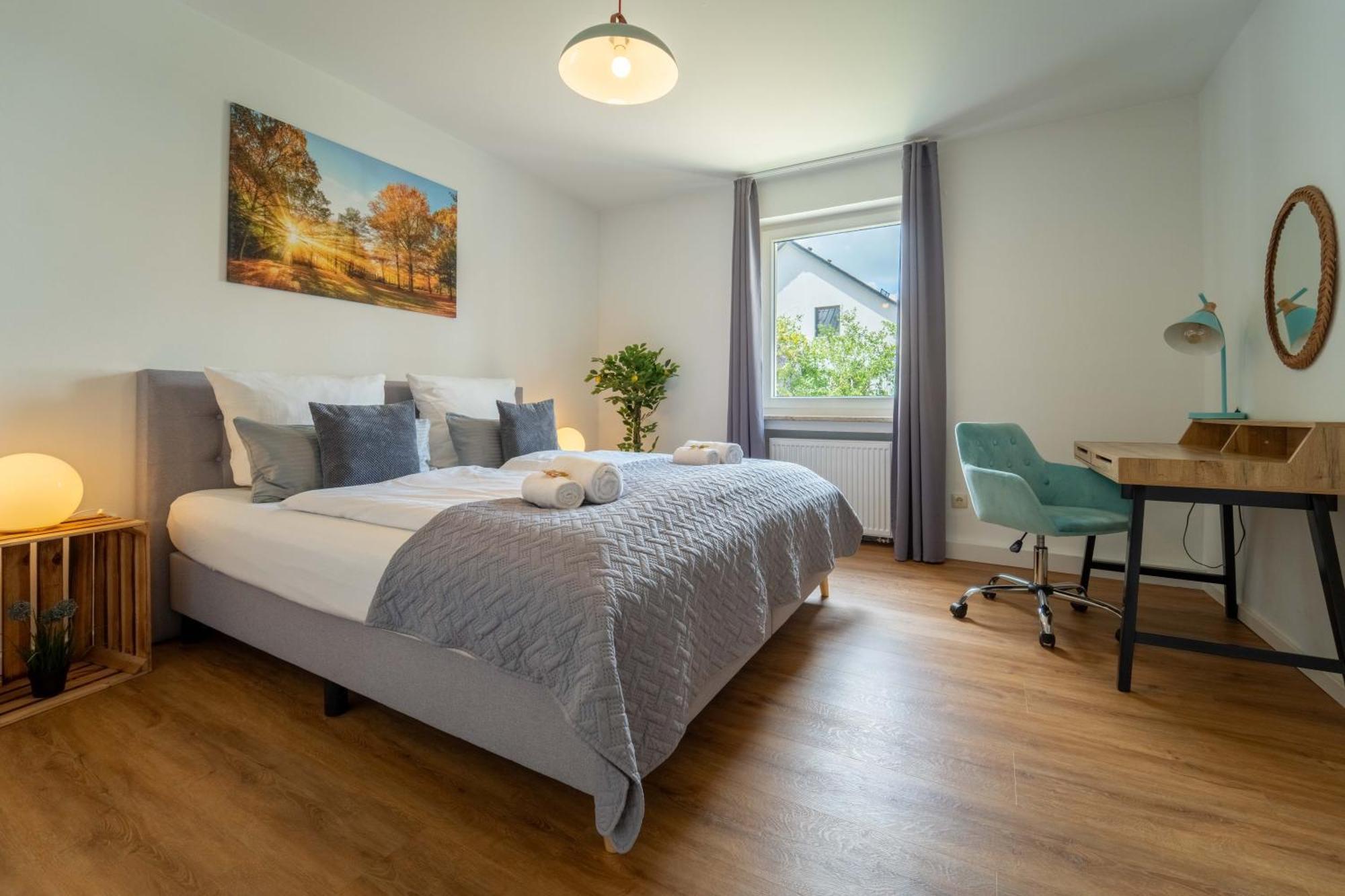 Apartment Dreamcation - Ehemaliges Pfarrhaus, 3d-tour, 4 Sz, Terrasse, Bbq, Kueche, Garten, 140qm Kelheim